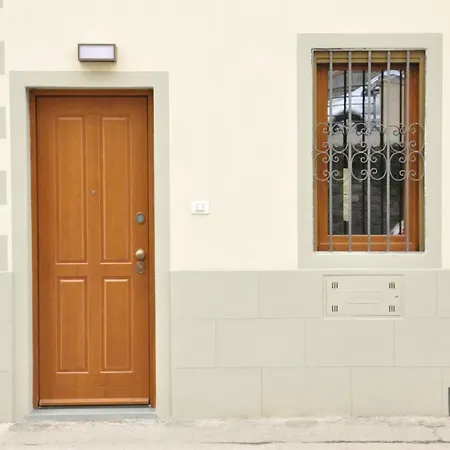 아파트 Charming Michelangelo *